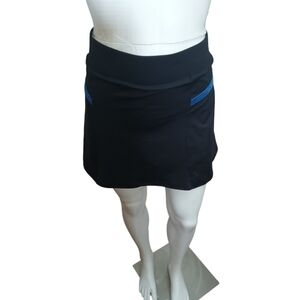 POSHDIVAH skirt size small NWT